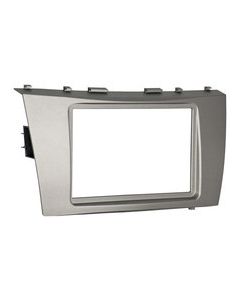 Metra - Aftermarket Radio Installation Kit for 2007-2011 Toyota Camry Vehicles - Silver